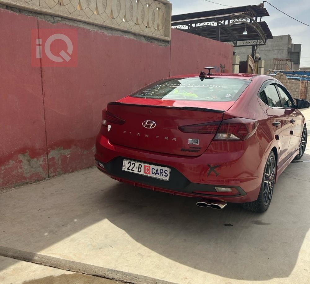 هيونداي النترا